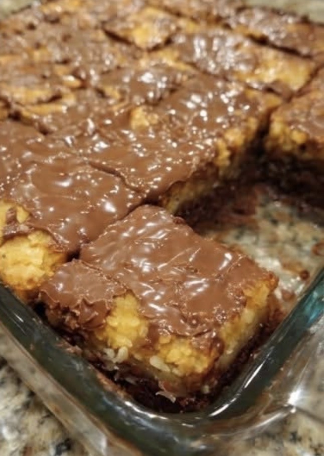 German Chocolate Poke Cake - DEESVIRAL