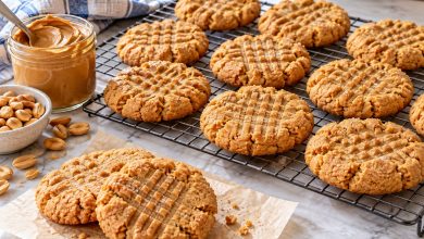 Old-School Cafeteria Peanut Butter Cookies